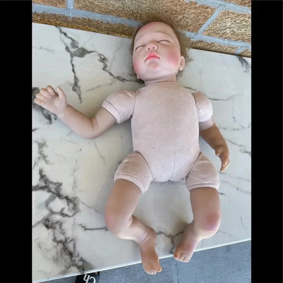Reborn Baby Dolls Realistic Sleeping Girl - Picture 4 of 14